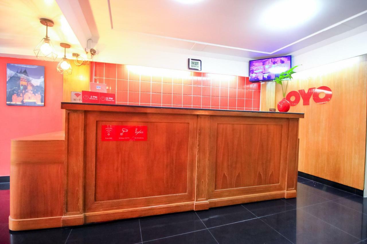 Oyo 335 Top Inn Khaosan Bangkok Exterior foto